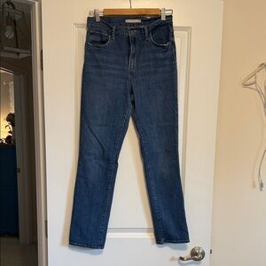 Levi’s Women’s 724 High Rise Straight Classic Blue Women's Jeans